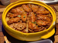 -多嘴肉蟹煲(万达店)