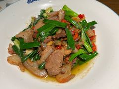大蒜炒猪头肉-老阿爸鲜鱼土菜(昆山花桥店)