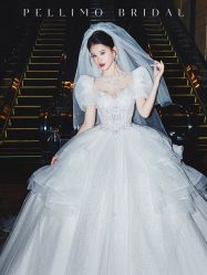 -派丽莫Pellimo原创设计婚纱品牌
