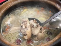 -花苑美食横琴生蚝火锅(拱北粤华路店)