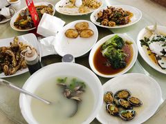 -红月湾海鲜饭店•沙滩海景(双月湾店)