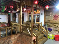 大堂-缘福乡村铁锅炖民宿(八达岭店)