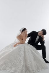 -至臻微拉婚纱摄影