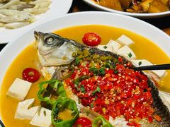 程氏泡椒半条鱼-鑫小城故事·藕汤·家常菜(台北一路总店)