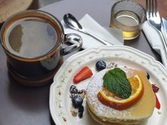 -花房咖啡 FLOWER YIN COFFEE