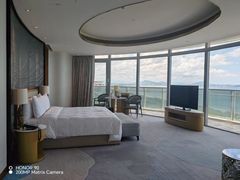-亚特兰蒂斯-番红花海鲜自助餐厅·鲜活海鲜·小火锅