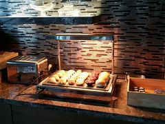 -BLU 全日制餐厅(上海安曼纳卓悦酒店)