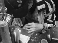 -十八字金·银饰·拼豆·开蚌DIY(魏公芳华里店)