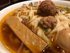 -顺溜·手工刀削面·黑金店(铜锣湾店)