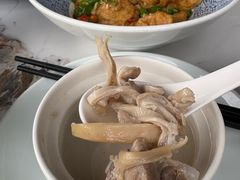 -状元人家·公园别墅衡东土菜(溪悦荟店)