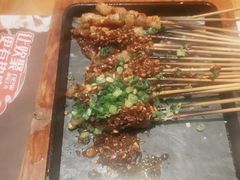 泼辣猪小串-木屋烧烤(双榆树店)