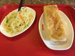 土豆丝+油酥火烧-小倩倩•鸡汤馄饨(江西路创始店)