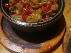 石锅脱骨凤爪-香鼎坊江西菜(国奥店)