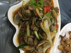 -覃记海鲜美食餐厅