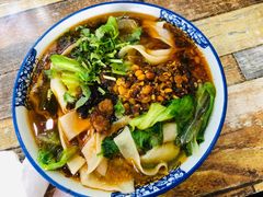 -孙浩特色牛杂面板面(华捷道店)
