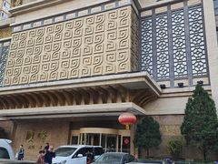 -顺峰海鲜酒楼(省府店)