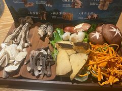 -大头椰·椰子鸡火锅(新梦店)
