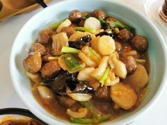 鲜淮山烧藕丸-小六汤包砂煲菜(文景路店)