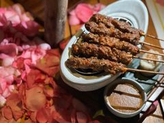 -三亚艾迪逊酒店·海滩烧烤 BARBACOA·现场乐队·浪漫晚餐·烧烤海鲜