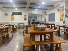 大堂-陈有良尖椒鸡(渝中旗舰店)