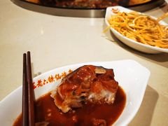 -王老六铁锅炖鱼(华阳路店)