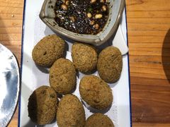 -野山舂·贵州现舂酸汤火锅(鸿通城店)