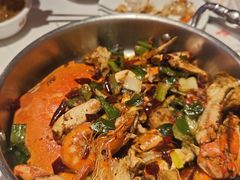 -七欣天香辣蟹火锅(闵行浦江欢乐颂店)