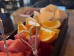 -临界音乐酒馆·小龙虾·江湖菜(华熙LIVE·鱼洞店)