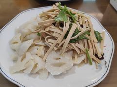 -鲁南仔·滕州炒鸡(经三路店)