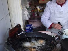 -阿婆油墩子(五里桥路188弄小区店)