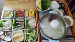 -诗安国际母婴会所 月子会所中心(市政府店)