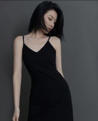 -变画·发型STUDIO