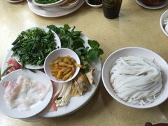 iphone_upload_pic-桥香园云南过桥米线(金马碧鸡店)