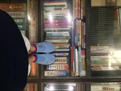 -钟书阁(松江泰晤士小镇店)