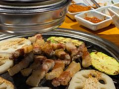 -唯成•韩国炭火烤肉 유성고기