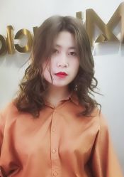 -Miracle集简美发沙龙