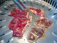 精选牛肉拼盘-梨满园韩国料理