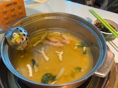 -润园四季椰子鸡火锅(卓越INTOWN店)