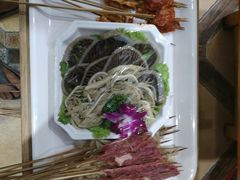 -袁记串串香(泉水轻轨站店)
