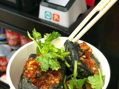 -黑色经典臭豆腐·湖南特产(太平街口店)