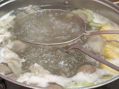 -官塘陈记鱼生·潮汕砂锅粥·牛肉火锅(潮枫路总店)