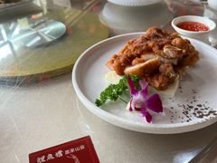 -鲤鱼塘农家山庄