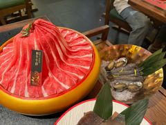 -牛New寿喜烧(虹桥新天地店)