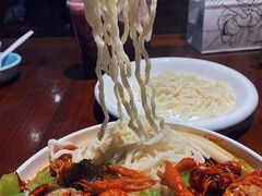 捞面-茸梅路右拐龙虾-农家菜(松江店)