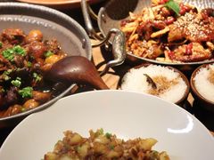 -吃饭皇帝大土家民族菜(正大广场店)