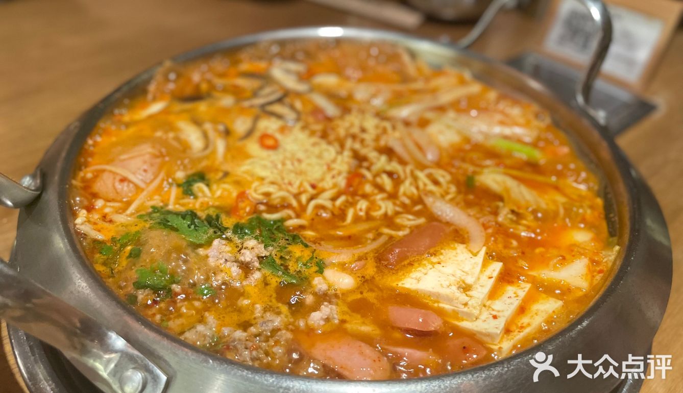 北京探店｜阁楼上的精品部队锅
