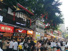 -八一好吃街·高品美食广场