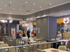 大堂-灵芝妹子海鲜米线(凯德和平广场店)