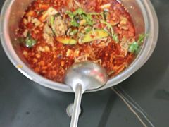 -周良天山牛杂城(天山路总店)