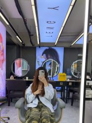 -藤野造型烫发染发